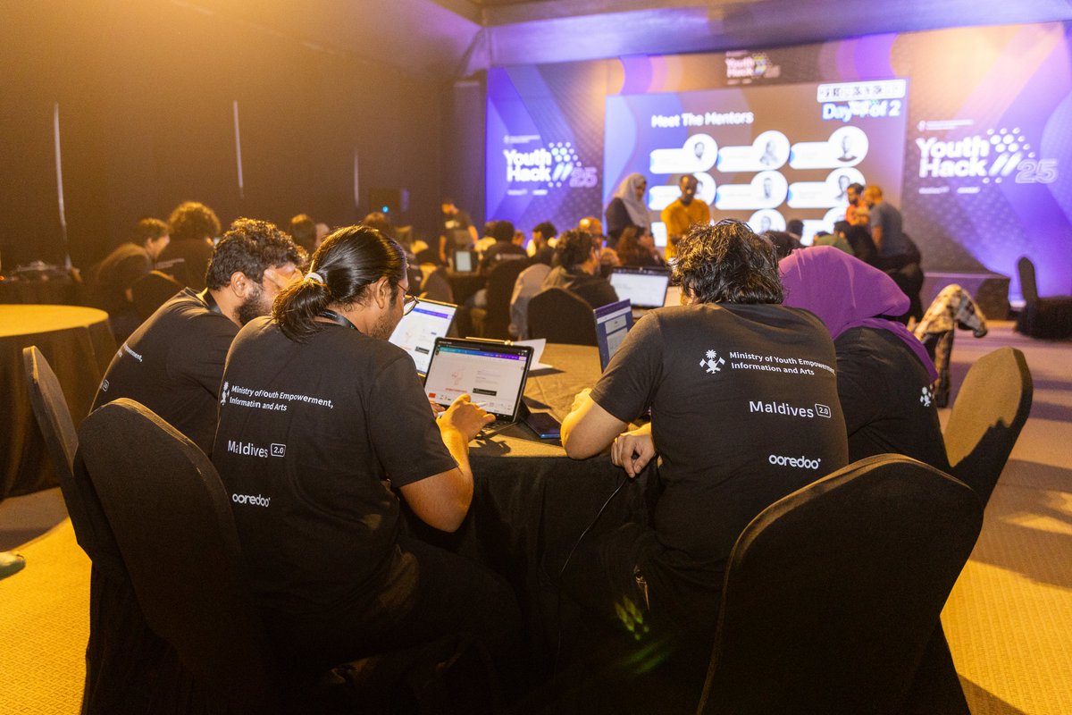 Maldives Youth Hackathon tweet media