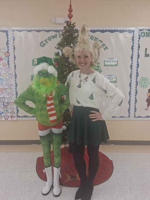 ZumFlintHill's tweet photo. Our 12 Days of Spirit Wear are in full swing at FHE!
Firebirds are spreading cheer, showing school pride, and having fun all season long. We love seeing our students and staff join in on the holiday spirit each day! https://t.co/ulZRx1oEnZ