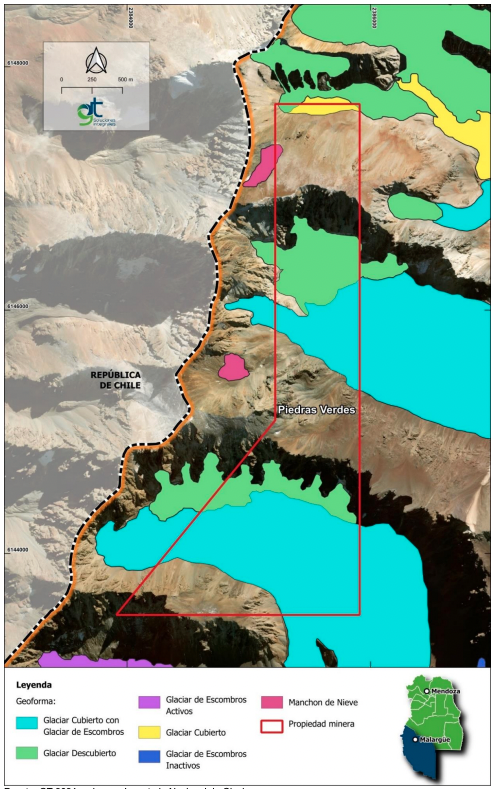 GordoGeos's tweet photo. ❄️⚒️ LEY DE GLACIARES:
CUANDO LA DEFINICIÓN DESBORDA A LA GEOLOGÍA

Lo que se va a discutir en el Congreso en las próximas sesiones extraordinarias no es una “protección ambiental”, es una definición jurídica que terminó sustituyendo a una caracterización científica.

La Ley 26.639 no solo protege glaciares (hielo descubierto).
Incluye permafrost hipotético, glaciares de roca inactivos, depósitos morénicos relícticos, crioturbación de suelos y zonas que alguna vez tuvieron o podrían haber tenido hielo.

En términos técnicos:
se legisló un proceso dinámico como si fuera un objeto permanente.

👉 El problema no es proteger el agua.
El problema es proteger categorías sin validar función hídrica.

Reservas de agua se demuestran con balance hídrico, recarga y caudal.
La ley actual blinda zonas sin evidencia funcional, solo por inferencia cartográfica y memoria geomorfológica.

Resultado: Argentina opera con un mapa que bloquea inversión real
por geografía presunta.
El Impacto estimado?  Entre USD 15.000 y 35.000 millones de dólares de proyectos de alta cordillera condicionados o paralizados.

👉 ¿Quién define qué es “periglaciar”?

Hoy lo define Nación de forma centralizada y estática. Un burócrata decide que se prospecta y que no.
La propuesta: criterios basados en evidencia, verificables y con autoridad territorial provincial.

Porque si el recurso es provincial según la Constitución, no puede ser la Nación la que trace líneas conceptuales sobre su uso.

👉 ¿Qué está técnicamente en discusión?

Si se protege hielo activo o procesos geológicos sin relevancia hídrica actual.
Si se legisla permafrost real o posible.
Si los glaciares de roca inactivos son reserva o archivo geológico.
Si la delimitación debe basarse en dinámica actual o en memoria geomorfológica.
Esto no es semántica — es metodología científica.

💥 En una línea:
El Congreso debe decidir si Argentina protege agua comprobable o sigue jugando a la hipótesis de agua, y si su política minera se rige por procesos geológicos vivos o por vestigios del pasado convertidos en prohibición permanente.

🎥 Acá explico en rápidamente por qué este debate importa:
🔗 https://t.co/hEajV3vnBZ

💬 ¿Debe protegerse hielo real o lugares donde hubo hielo? Te leo.