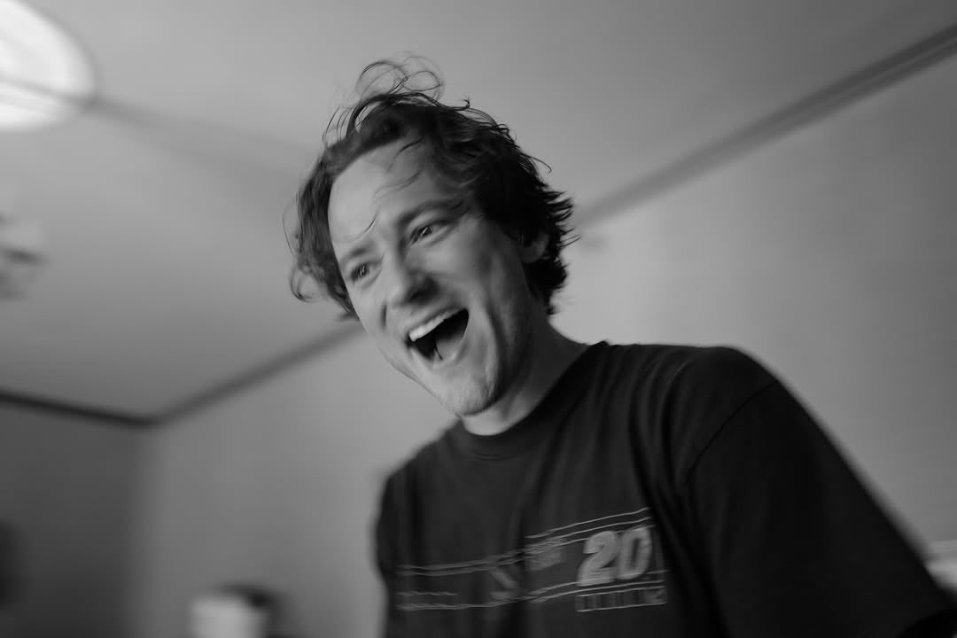 lewispfiles tweet picture