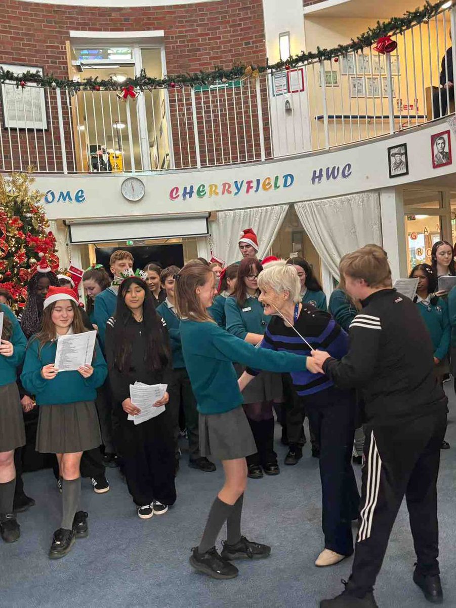 HartstownCS's tweet photo. Our School Choir visited Cherryfield nursing home and the CRC Hartstown for some festive carol singing. https://t.co/0dodzx8mmr