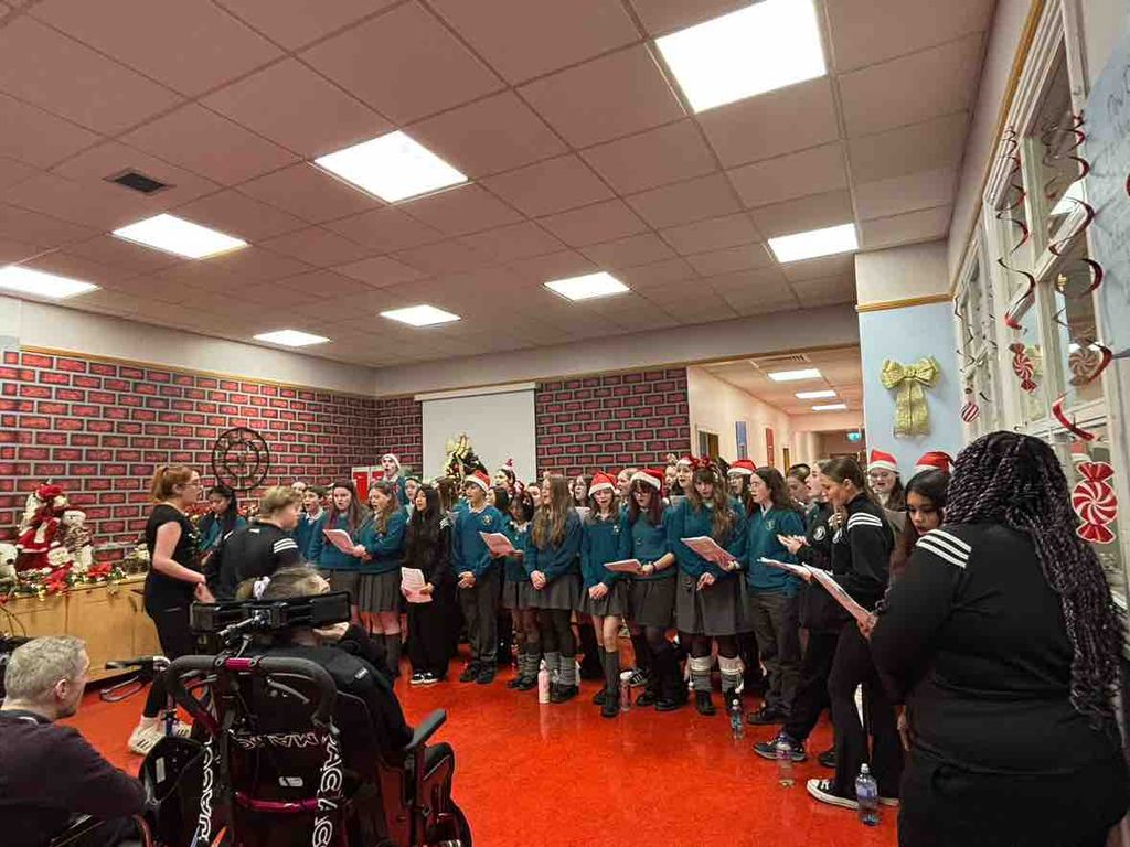 HartstownCS's tweet photo. Our School Choir visited Cherryfield nursing home and the CRC Hartstown for some festive carol singing. https://t.co/0dodzx8mmr