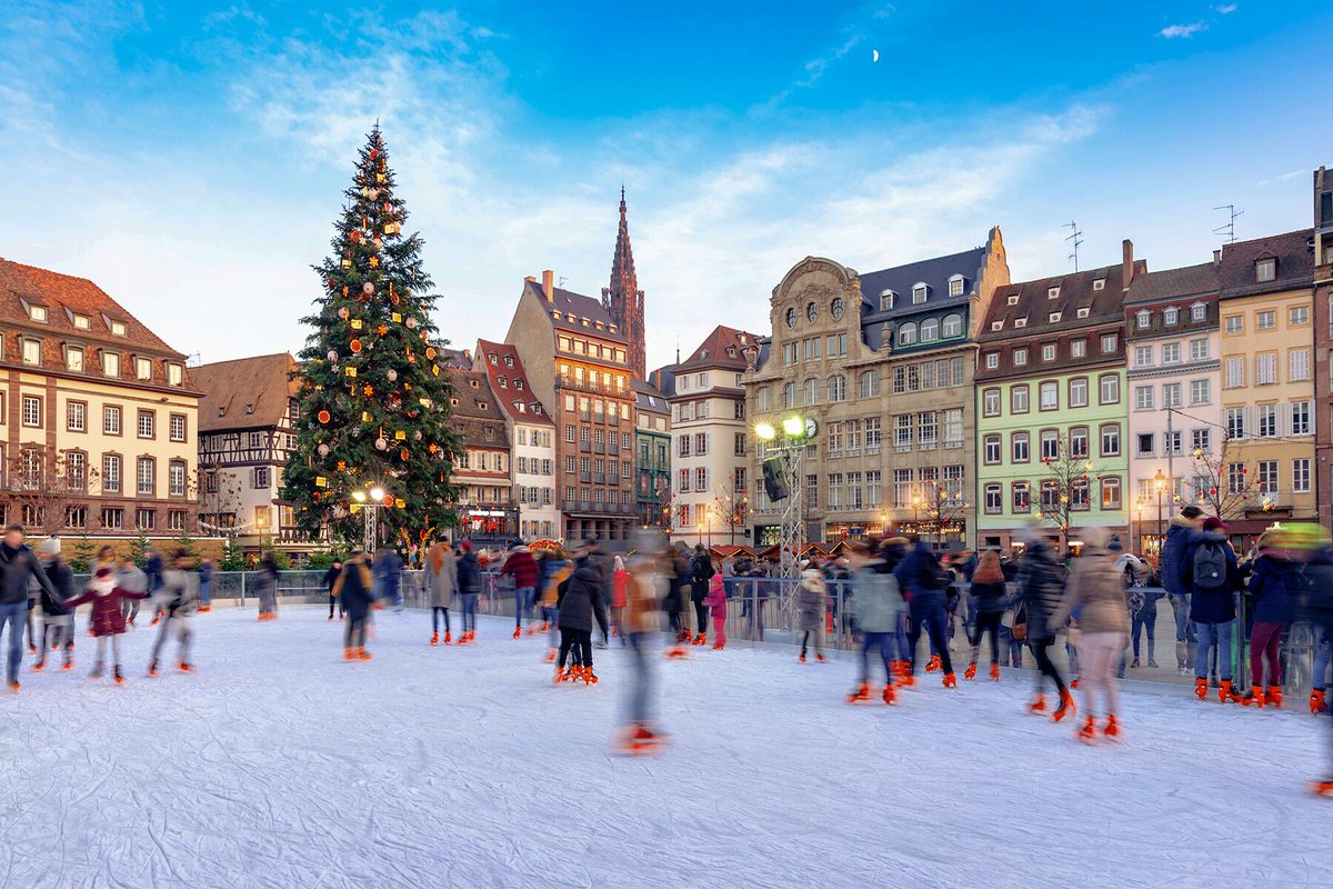 NEW STORY: FODOR'S TRAVEL 

Who knew a cruise with no kids, no crowds, and no casinos would be the best way to restore my Christmas spirit? In my latest story for <a href="/fodorstravel/">fodorstravel</a>, I'm sharing how a Christmas-themed river cruise melted my cold heart. fodors.com/news/cruises/t…