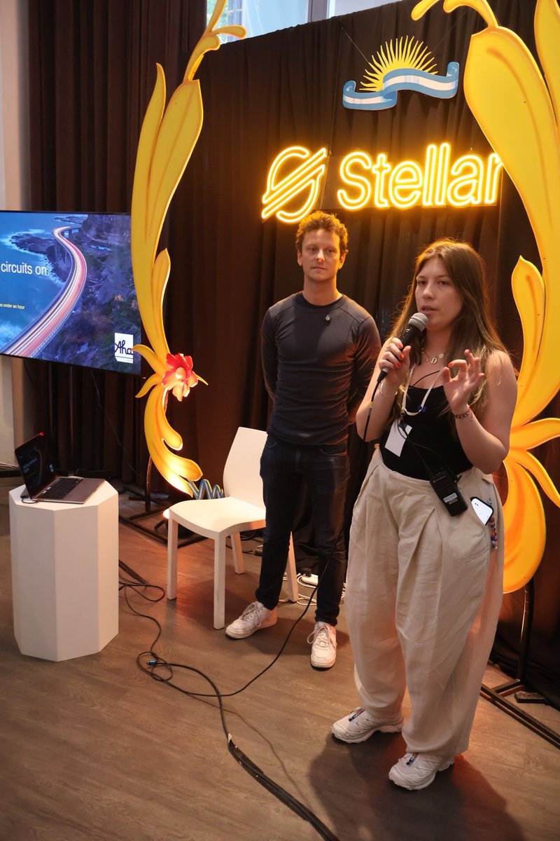 Daniela Henao tweet media