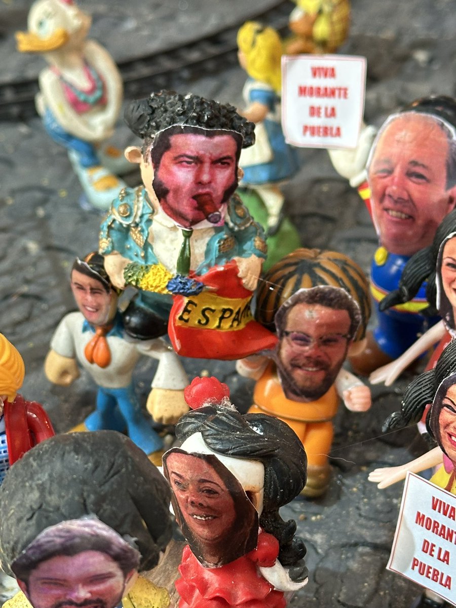 🎄😂 A falta de murgas… ¡bueno es el Belén de CEAL! 

Cada año Juanma nos sorprende con su arte, su humor y su retrato de la actualidad loreña. Una tradición que ya forma parte de nuestra Navidad.