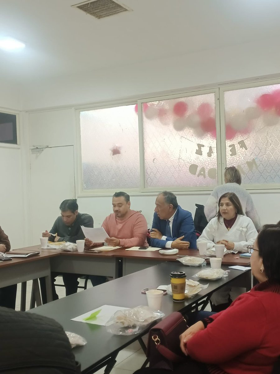 CapaTorreon's tweet image. Reunión del Comité Local de Referencia y Contrareferencia de pacientes en Jurisdicción Sanitaria VI.                 ☎️Teléfono: 8712 85-17-24
☎️Línea de Vida: 800 911 2000
Línea de Vida Coahuila: 800 822 3737 
capatorreon@gmail.com
 @SSalud_mx  @salud93108 @conasamamx
