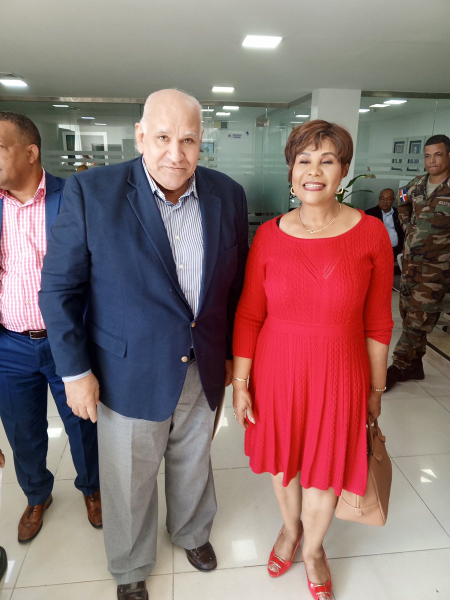 ralfau05's tweet photo. Dra.Josefa Castillo , brillante funcionaria. https://t.co/lMFS2ZKDFj
