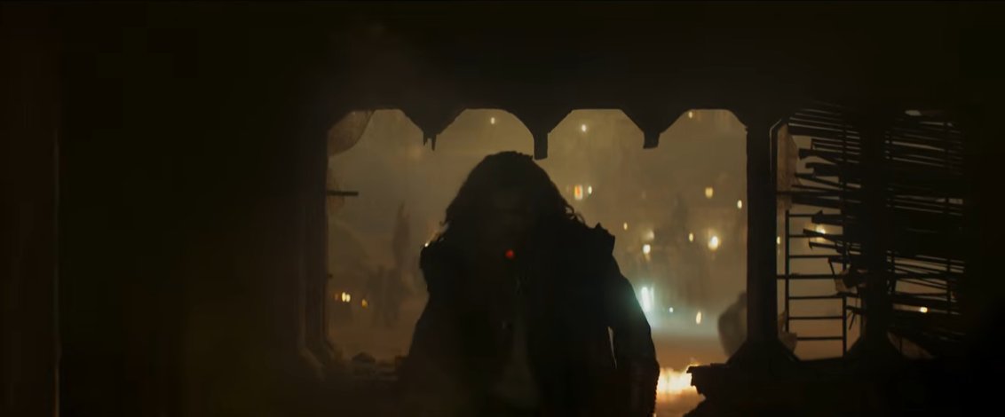 #Supergirl, jak Supergirl, ale w trailerze pojawił się ktoś znacznie ciekawszy i ogółem lepszy jako komiksowa postać.