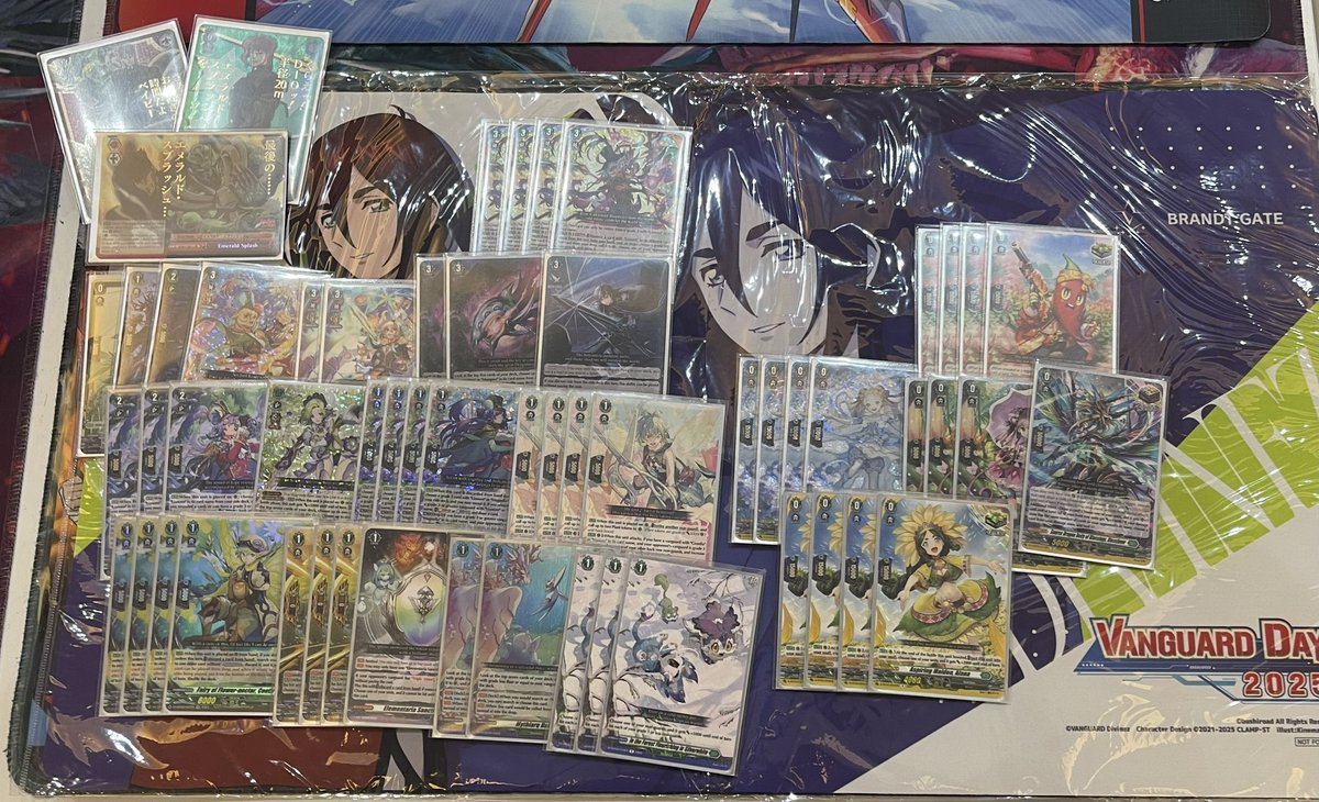 Won December VG day at GHQ
Matchups where:
R1 - Vivace - W
R2 - Draj - W
R3 - destined scales - W
Decks fun, excited for traumend
#vgtopdecks