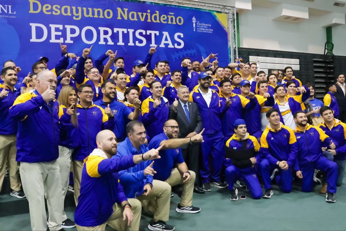 UANL_Autenticos's tweet image. 🐯 | En nombre del programa de Futbol Americano Auténticos Tigres, agradecemos al Rector, Dr. Santos Guzmán López, por la invitación al desayuno junto a los atletas que representan a nuestra Universidad.

#SerAuténtico #excelenciayeducacion #UANL