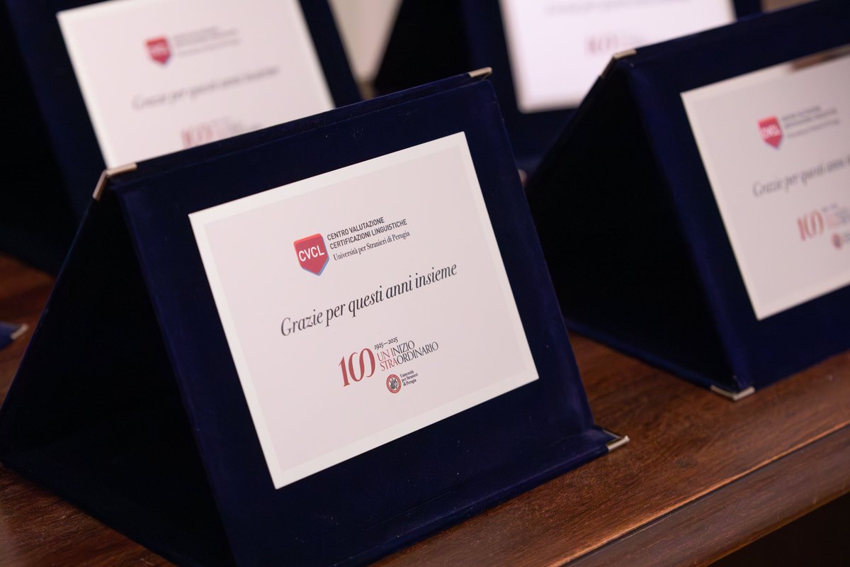 Università per Stranieri di Perugia tweet media