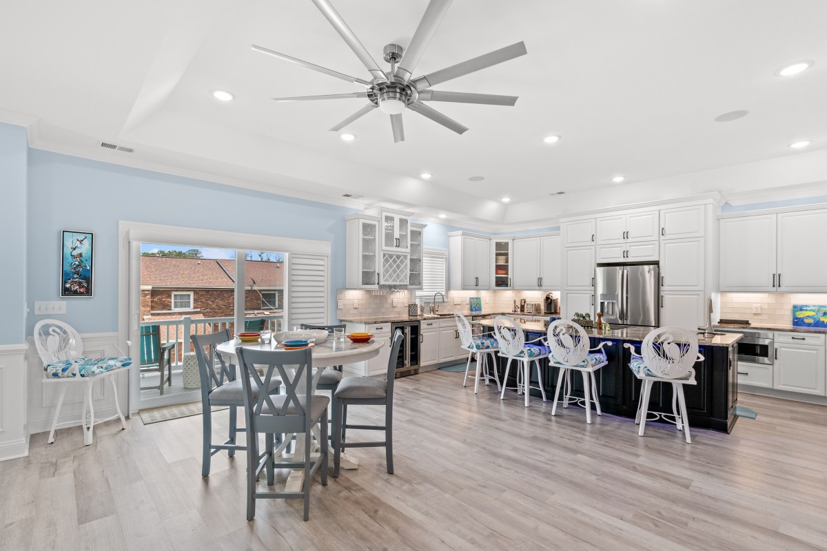 Elliott Beach Rentals | Vacation Homes & Condos tweet media