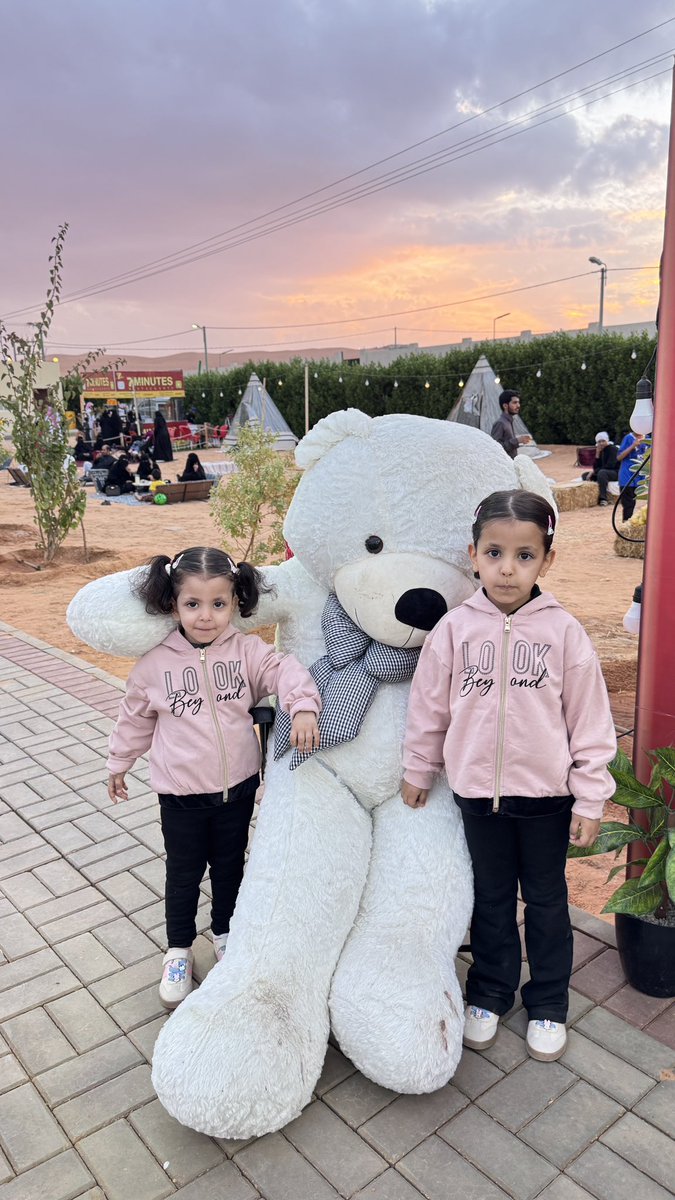 livedurmaa's tweet photo. فعالية ساعة رياضة من ضمن برامج فرع وزارة الرياضة بمنطقة الرياض بالساحة الرياضية بمركز السيباني بمحافظة ضرماء   #ضرماء https://t.co/kmjf80LwCc