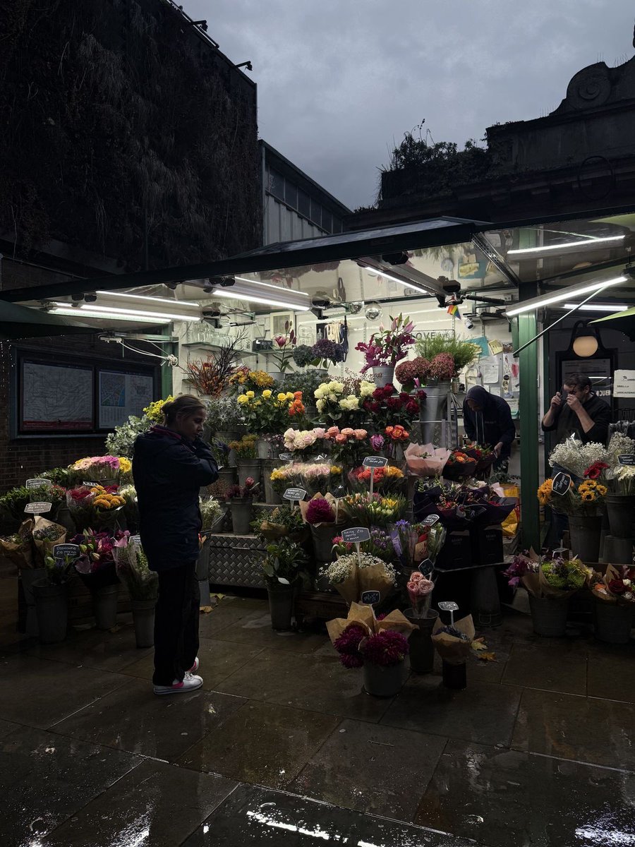 1leio's tweet image. 