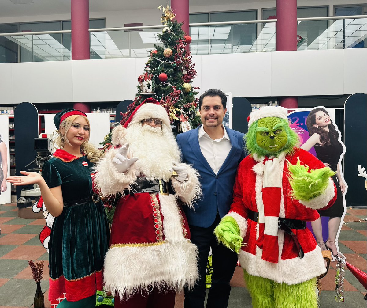 Hoy en <a href="/RadioTvHidalgo/">Radio y Televisión de Hidalgo</a> recibimos una grata visita: Santa Claus y el Grinch llenaron de espíritu navideño nuestro día.

Seguimos trabajando para llevar entretenimiento, información y educación a las y los hidalguenses. 🌟

#ElCanalDelPueblo #NavidadSolidaria