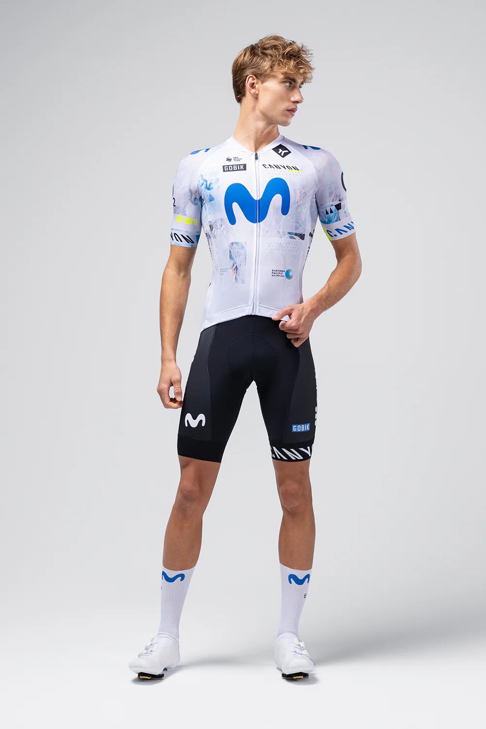 G76I8kaWkAALnZH?format=jpg&name=large