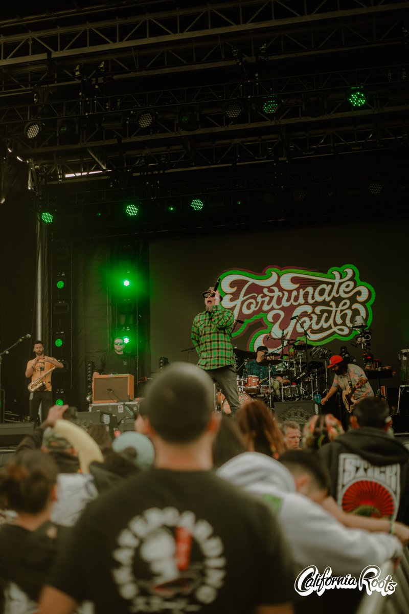 California Roots tweet media