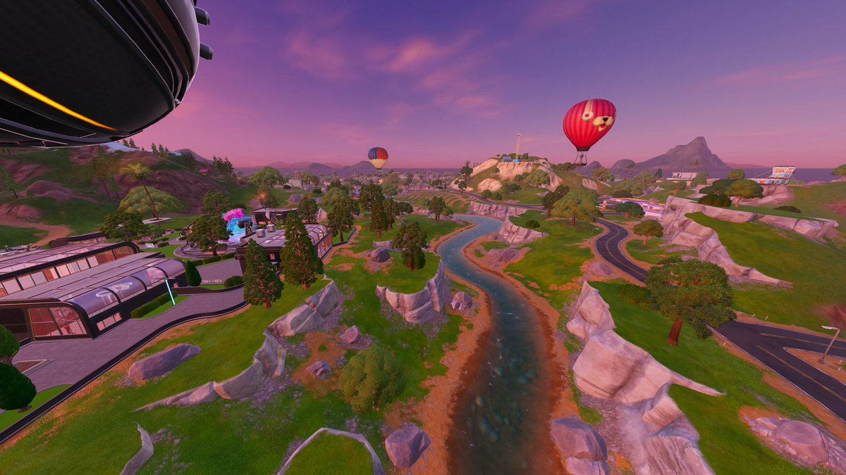 Its_Seino's tweet photo. @FortniteStatus There's been a replay bug since C7 launch where you can't go to the ground. Was wondering if there's a workaround or an ETA on the fix. https://t.co/jr96ThToSF