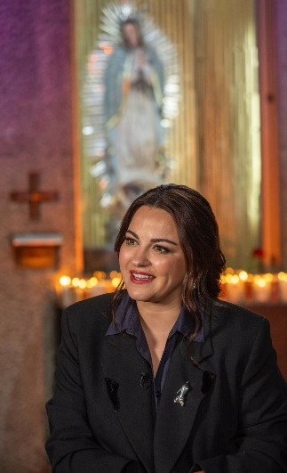 Um encontro de fé, música e luz ✨️🤲 

Maite Perroni é uma das estrelas confirmadas no tributo especial à Virgem de Guadalupe, transmitido diretamente da Basílica. 

A apresentação acontece hoje às 11:35 da noite no horário do México pelo canal Telemundo!