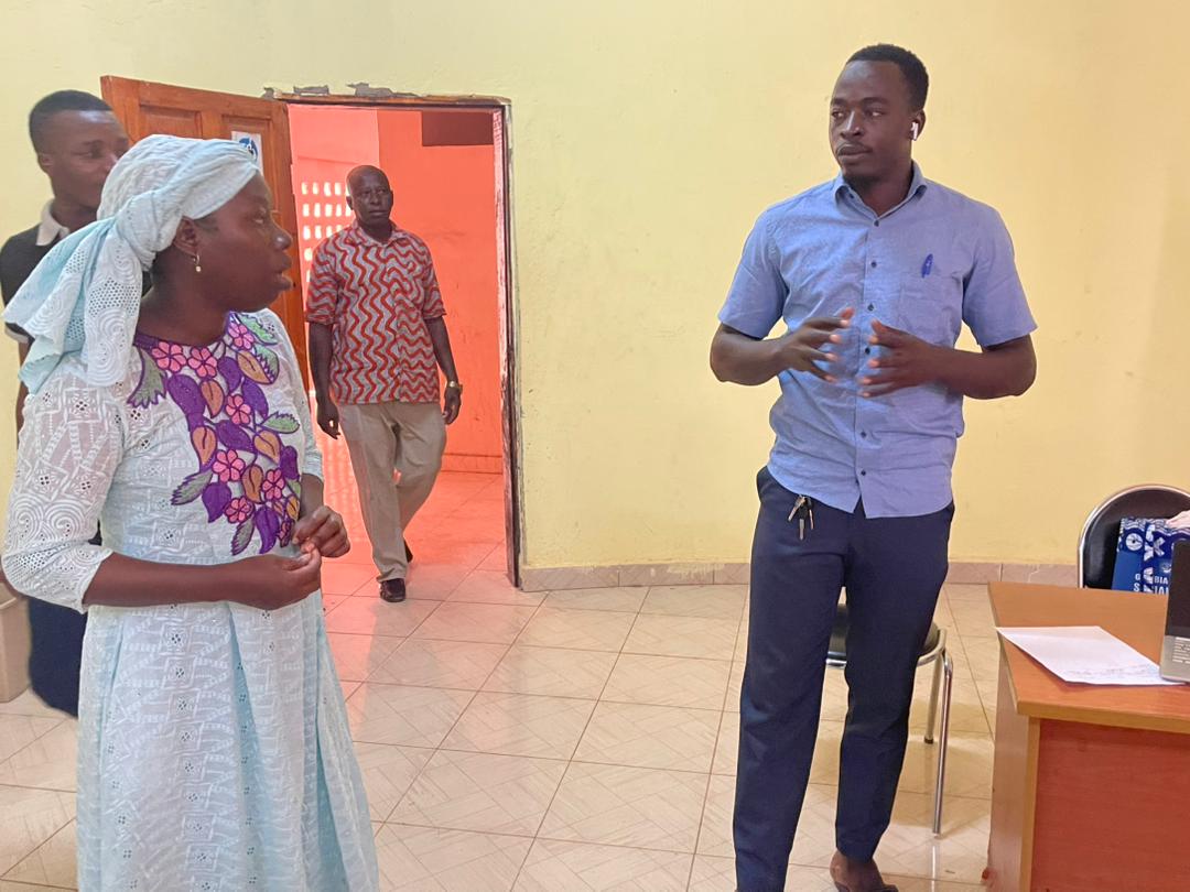 GALGAGambia's tweet photo. Today, we've completed #KTRAC on Day 3 of awareness-raising sensitisation for youth, women, persons with disabilities, &amp; Council staff.
Participants were engaged in defining the principles of  participatory planning and a group work to identify participation barriers. https://t.co/2WaFshsetu
