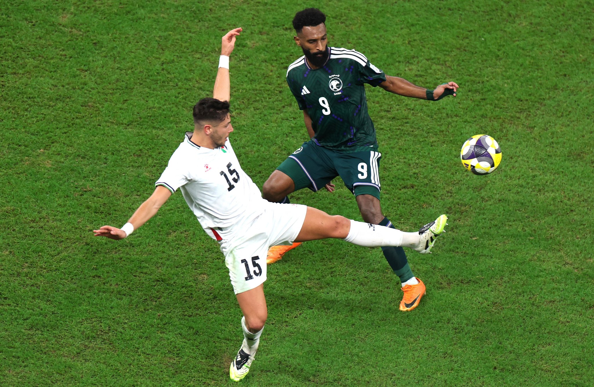 الدقيقة 57.. فارس البريكان يحرز هدف التقدم لـ"الأخضر" من ركلة جزاء. السعودية 1-0 فلسطين 