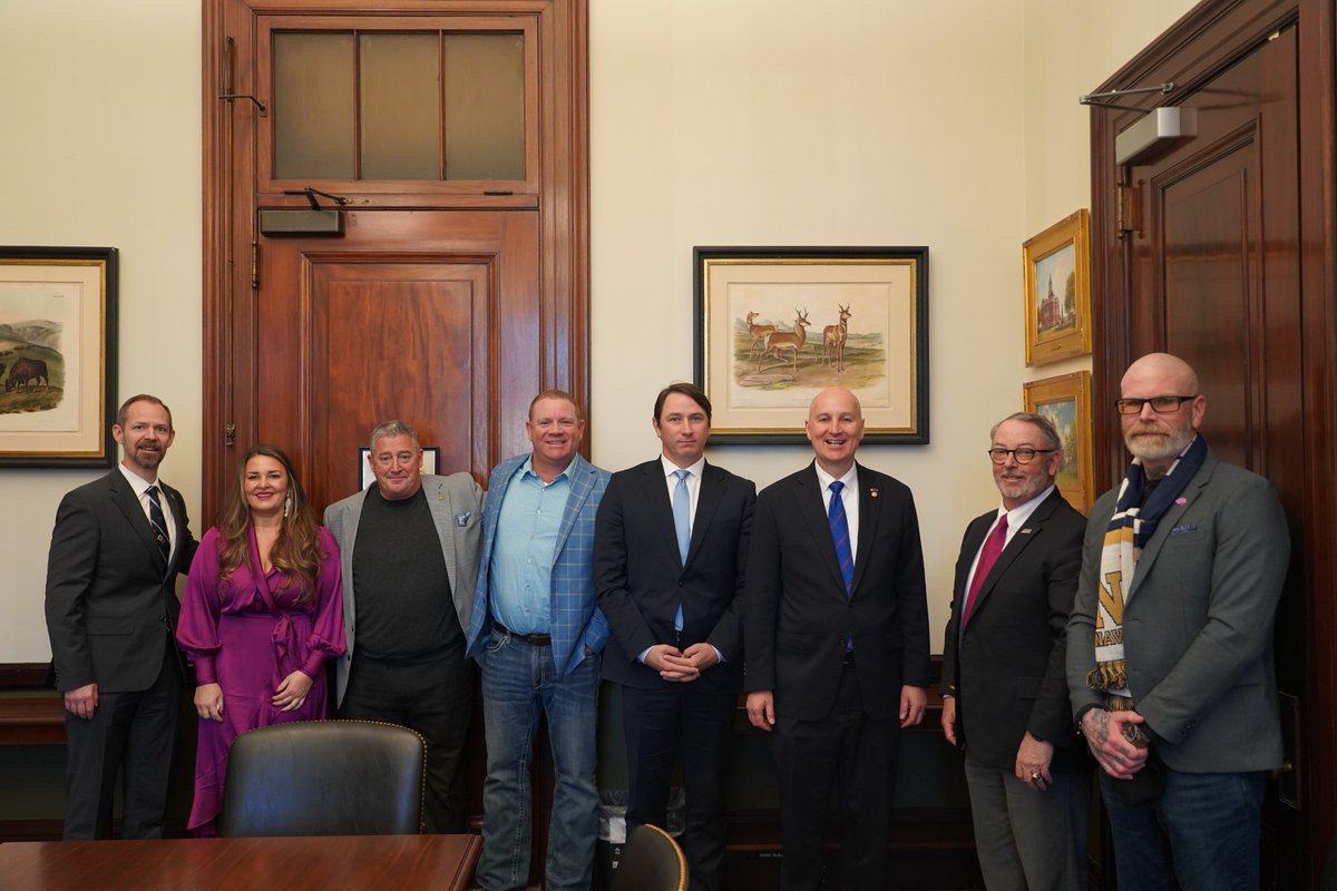 Senator Pete Ricketts tweet media