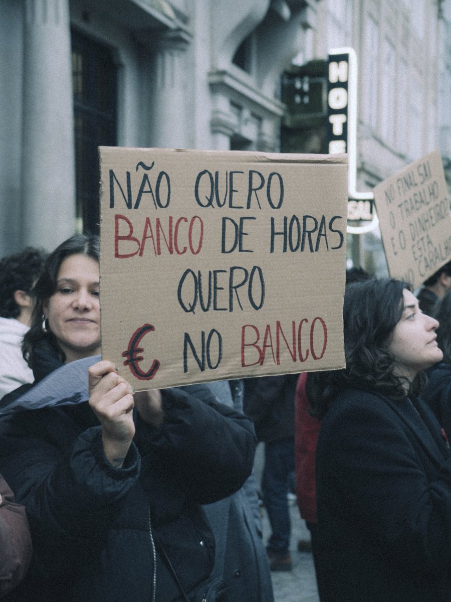 luisinhacf's tweet photo. Greve Geral, Porto - 🧵 https://t.co/1oJFzPOldq