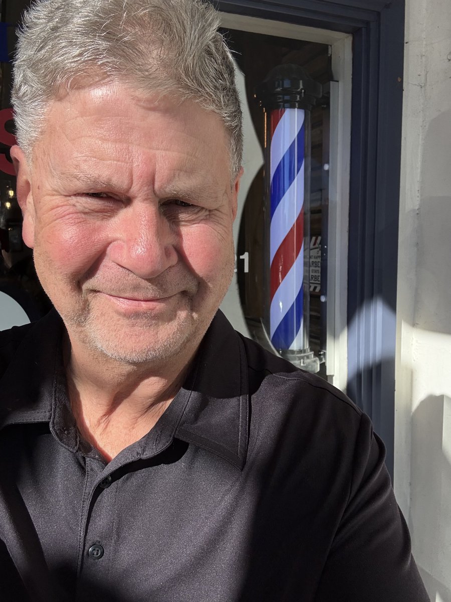 Ahead of the big game this weekend, I’ve gotten a fresh haircut. “It’s not just a haircut; it’s a state of mind!” 

#WinTheDay 

Go Army, beat Navy!