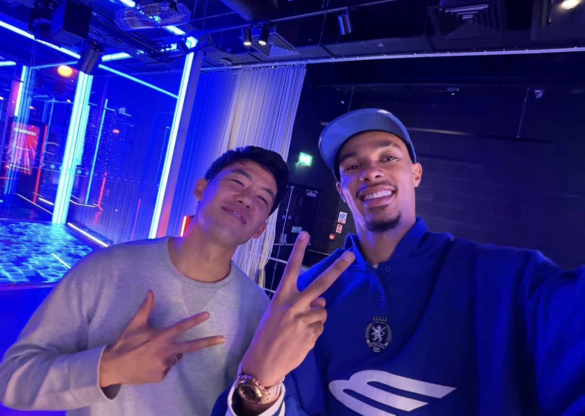 vvdball's tweet image. ❤️🥹