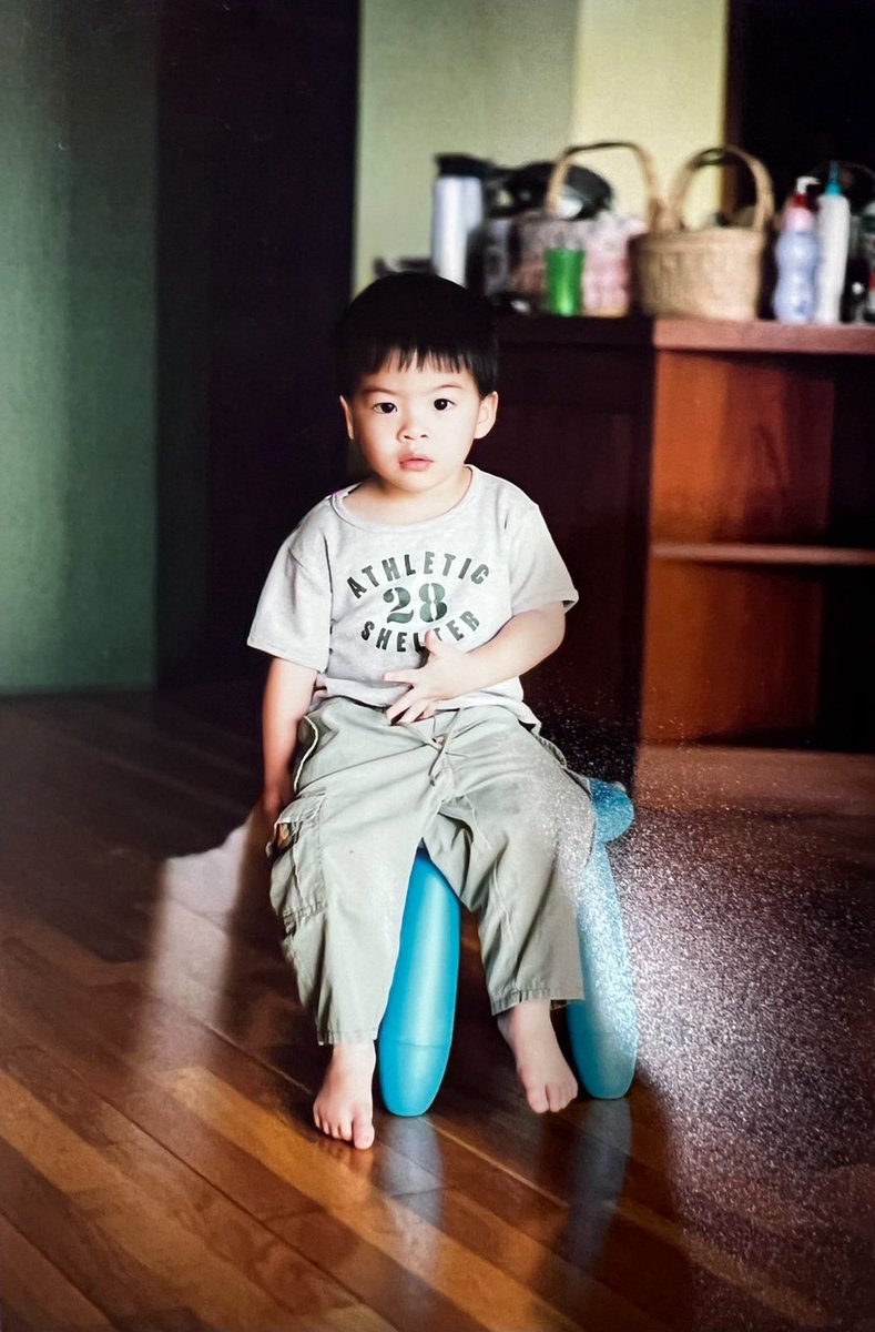 AKanchanatip's tweet photo. My Birthday Boy 🦖
ให้ลูกมีความสุข ประสบความสำเร็จ พบเจอแต่สิ่งที่ดี คนดี ไปไหนมีแต่คนรัก เมตตา เอ็นดู เจริญก้าวหน้า เติบโตต่อไปอย่างดีงามและมั่นคงนะครับ รักลูกเสมอค่ะ

#23rdMARCKRISDay 
#MARCKRIS https://t.co/8gPpnSSXJa