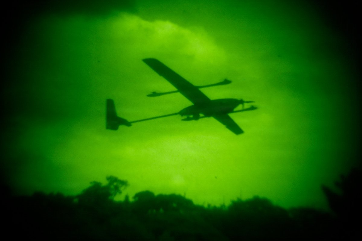 USMC's tweet image. #Marines with 4th Marine Regiment, @3d_Marine_Div, as part of the Unit Deployment Program take part in an unmanned aircraft system and LAAD training event on Camp Schwab, Okinawa, Japan.

This training event increased the unit's proficiency and lethality when deploying UAS at…