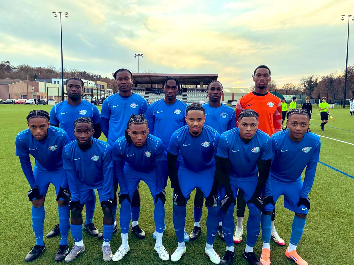 LGF971's tweet photo. #CoupeGambardella #CERFA
𝗟𝗜𝗟𝗟𝗘 - 𝗖𝗘𝗥𝗙𝗔 𝗙𝗖 𝗝-𝟮!
Les joueurs du CERFA FC, arrivés dimanche dans l'Hexagone, peaufinent les réglages pour le 1er tour fédéral de Coupe Gambardella face au LOSC, programmé samedi dans le Nord. 1/2 https://t.co/urvLdpK6my