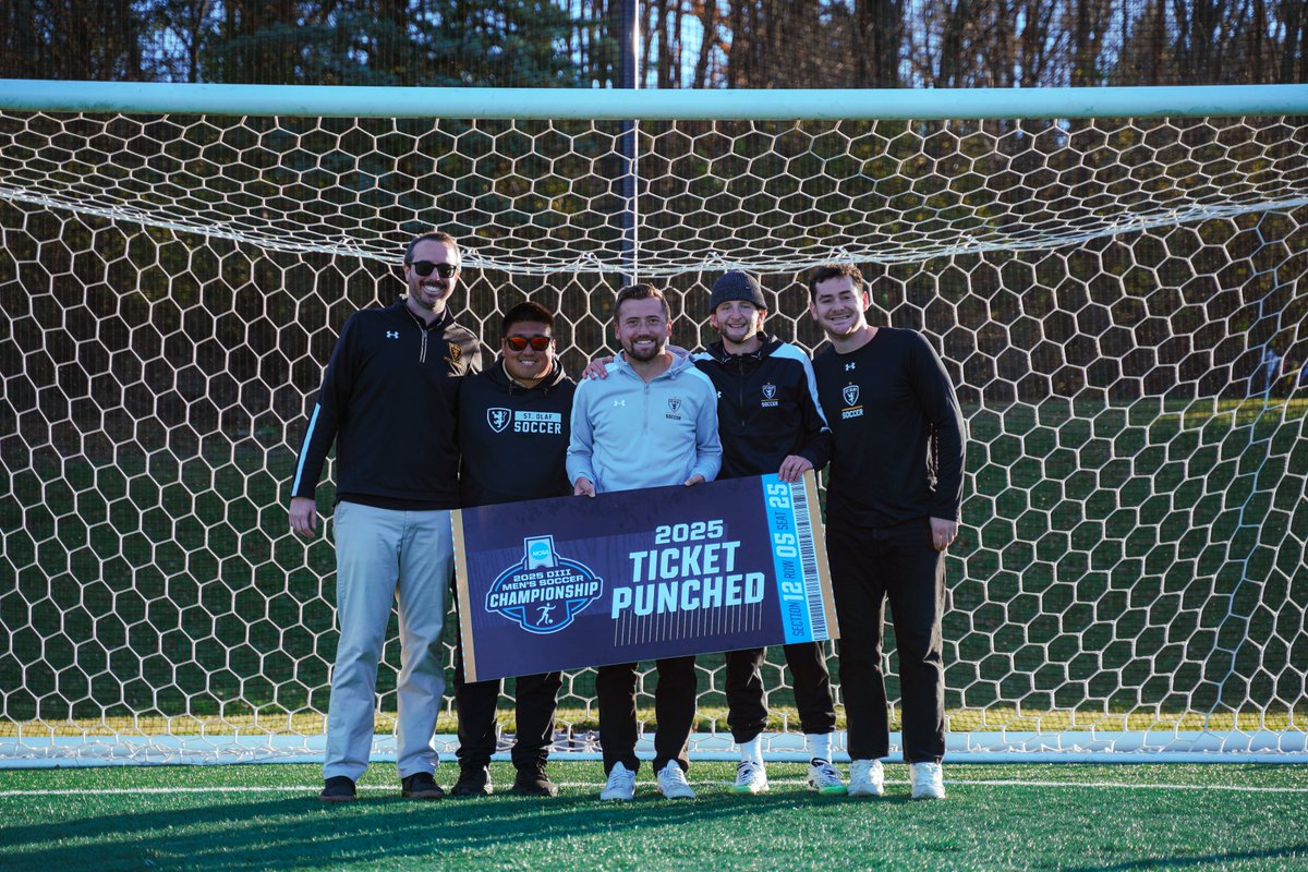 St. Olaf Athletics tweet media