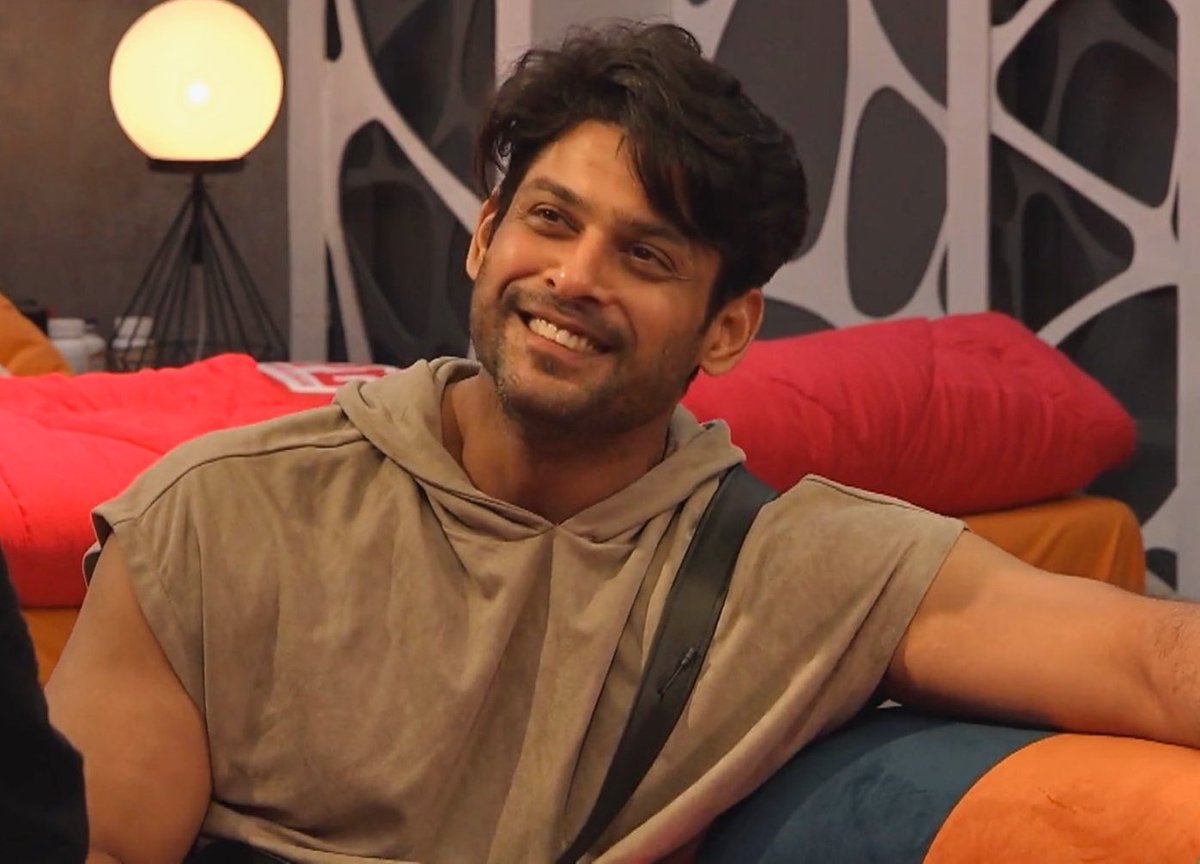 Sher_Shukla's tweet photo. The most contagious smile ever! 

The best man to enter in the world of reality shows !!

Nobody has till date even touched the bar he set years ago! 

The Man, The Legend of #BiggBoss.

One and only #SidharthShukla

A very #HBDSidharthShukla https://t.co/jMbId0IVap