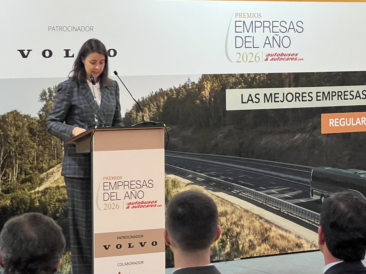 Premios Empresas del año 2026 de <a href="/AutobusesyAutoc/">Revista Autobuses & Autocares</a>. Elena María Atance, Directora General de Transporte por Carretera y Ferrocarril <a href="/IFEMA/">IFEMA MADRID</a>