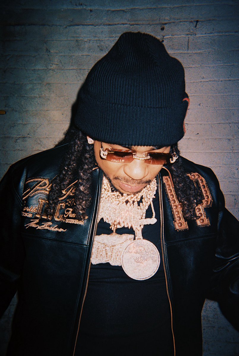 MaxBiggavelli's tweet image. They say hip hop dead na they just ain’t see me yet #Realwavehours