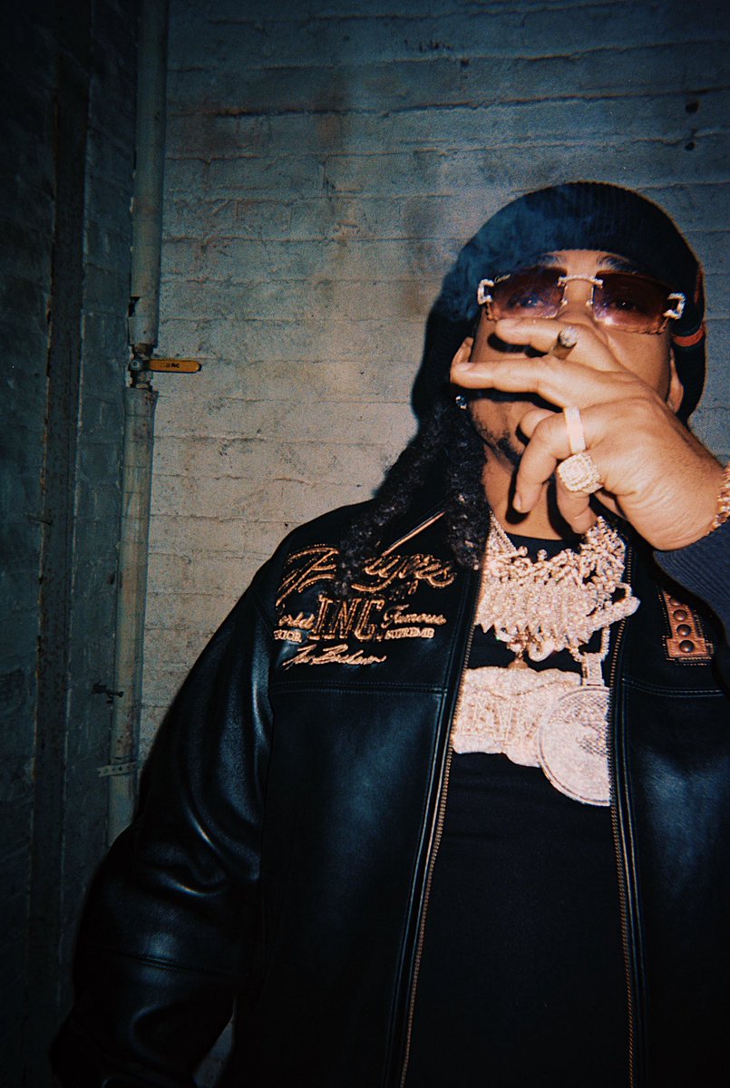 MaxBiggavelli's tweet image. They say hip hop dead na they just ain’t see me yet #Realwavehours