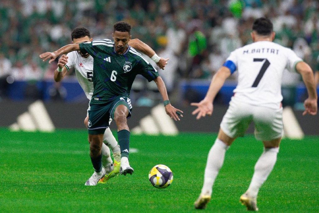 🚨— ناصر الدوسري أمام فلسطين :

❌ 1/3 العرضيات الناجحة 

❌ 2/6 كرة طويلة ناجحة 

❌ 0/1 المراوغة الناجحة 

❌ 0 تخليص الكرة

❌ 0 اعتراض الكرة 

❌ 0 صناعة الفرص

❌ 0 صنع فرصة محققة للتسجيل 

❌ 14 مرة فقد الكرة