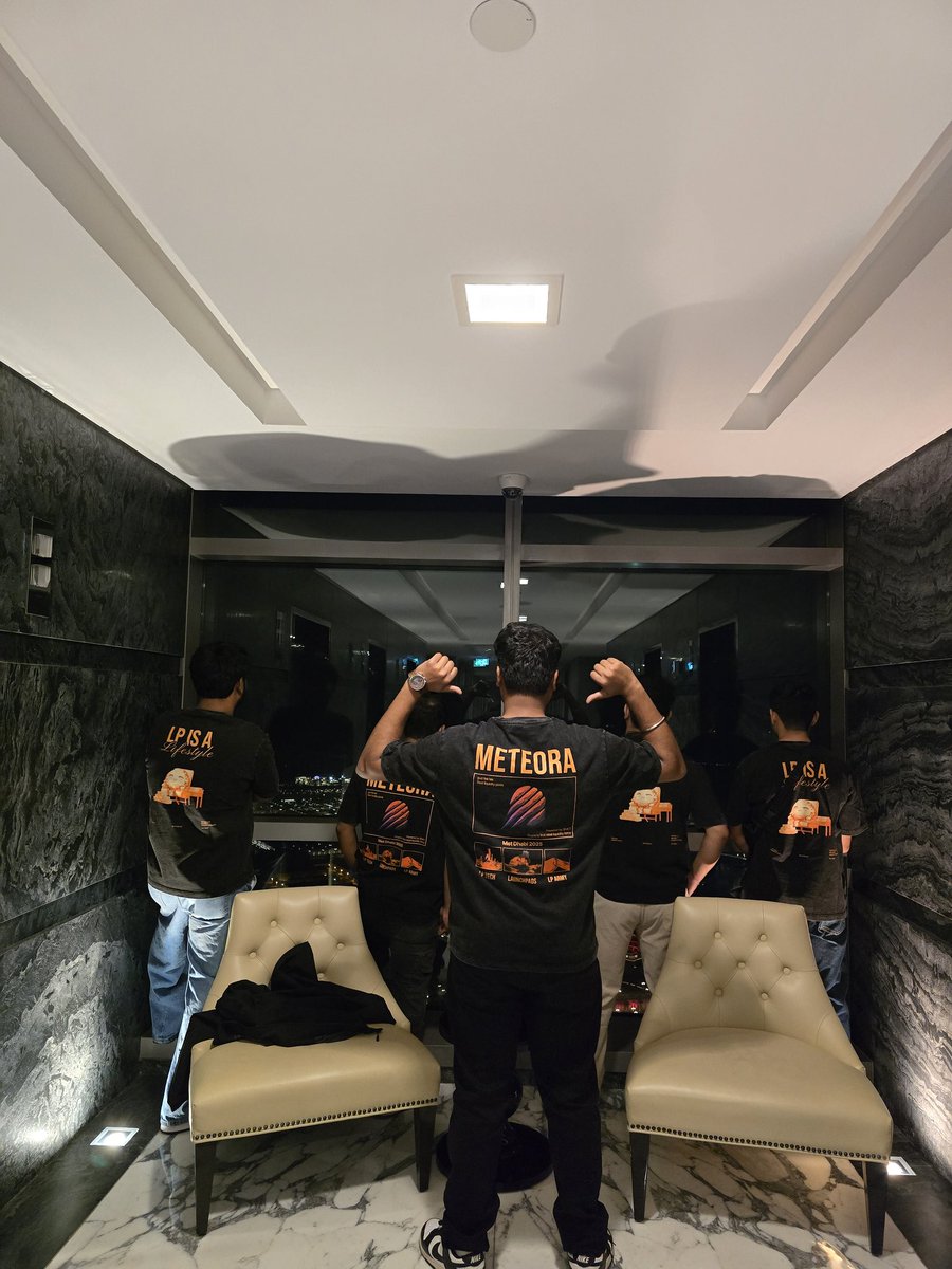 solsaintt's tweet photo. Lp is a lifestyle 🔥🔥
#MetDhabi was a banger from @MeteoraAG @met_lparmy https://t.co/F6q7g65koi
