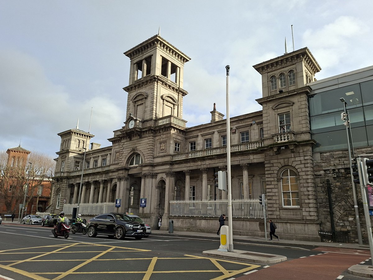 Paliparan tweet media