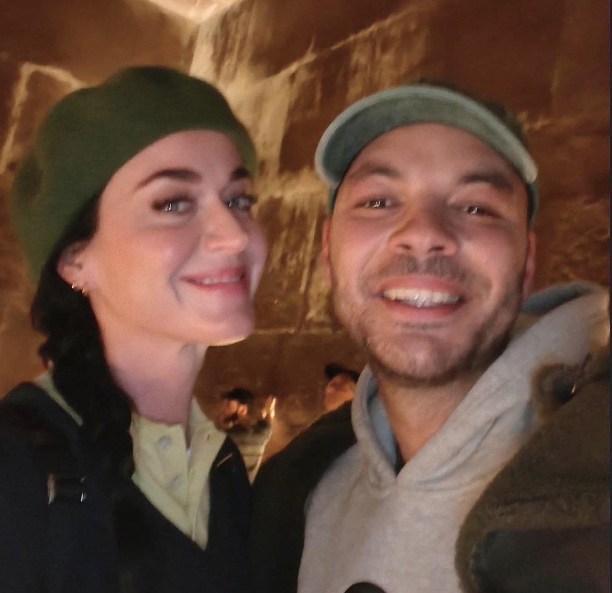 Katy Perry Access tweet media