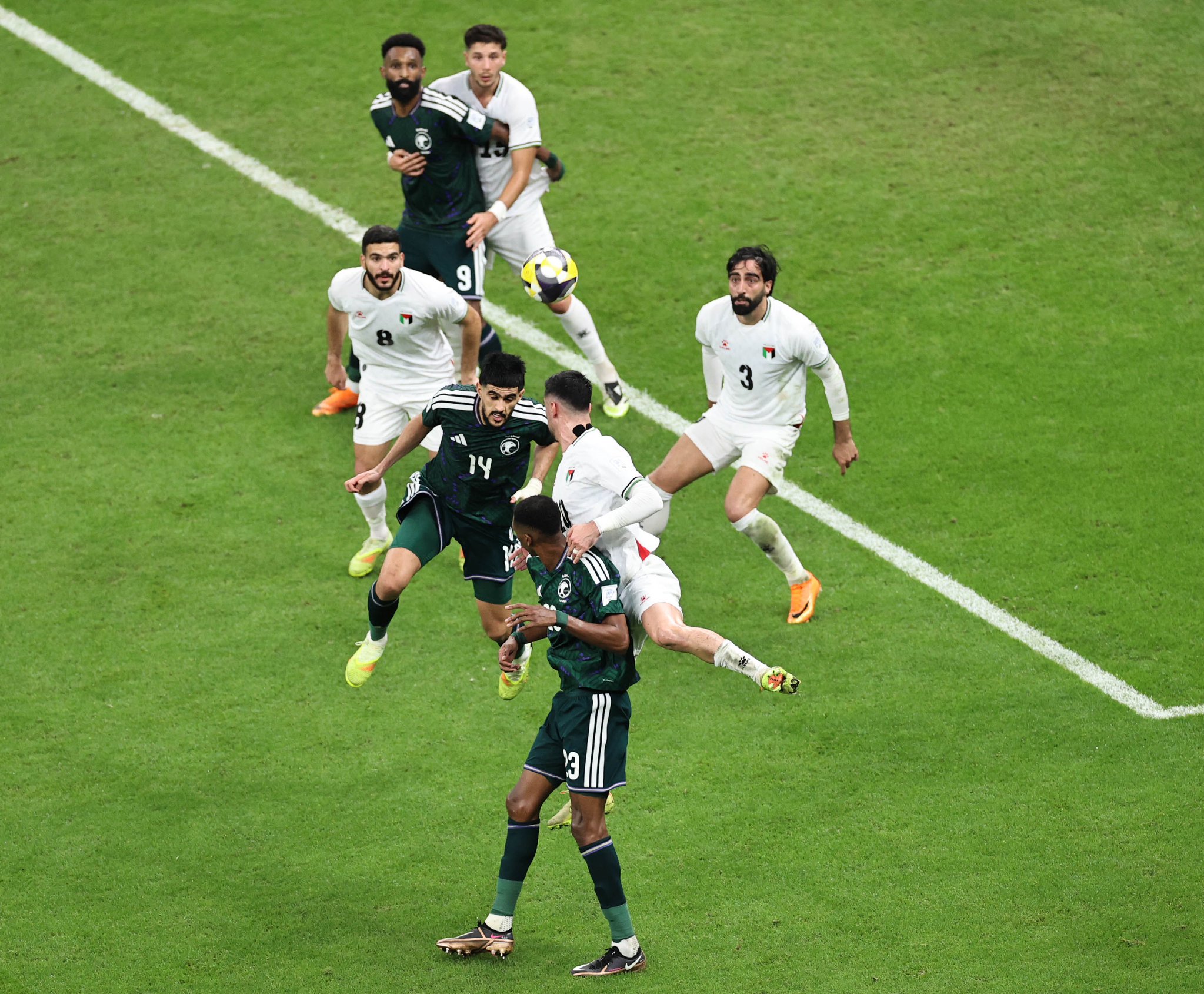 نهاية الشوط الثاني. المنتخب السعودي 1 1 فلسطين. المباراة تتجه للأشواط الإضافية #السعودية_فلسطين 