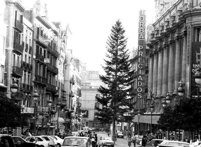 Històries de Barcelona tweet media