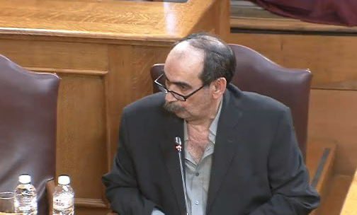 Ο Μοντεσκιέ θεωρούσε ότι η κατάχρηση εξουσίας είναι μία φυσική ανθρώπινη τάση και κατά συνέπεια, κάθε κράτος τείνει να εκφυλιστεί σε δεσποτικό.
Ο Ρεμπεσκιέ το επιβεβαιώνει.