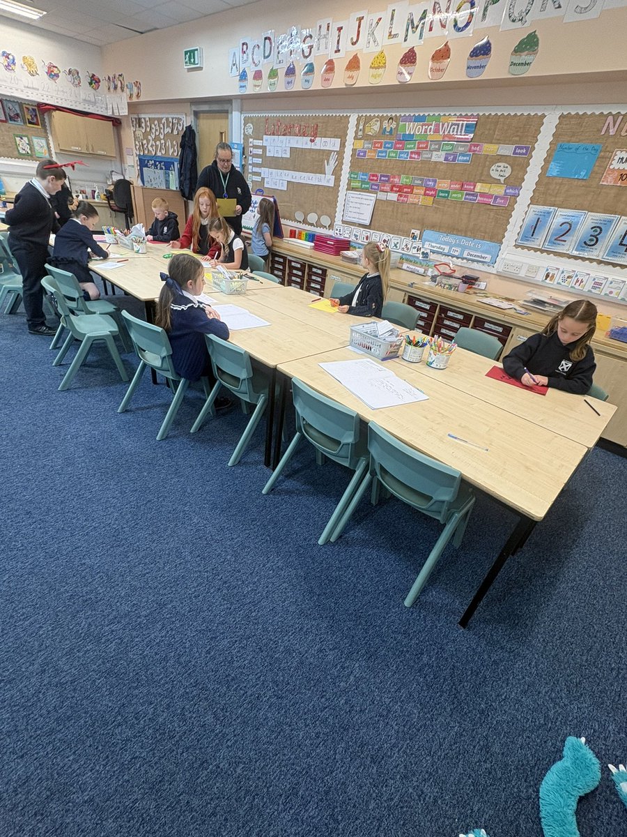 MrsKarenBonar tweet media