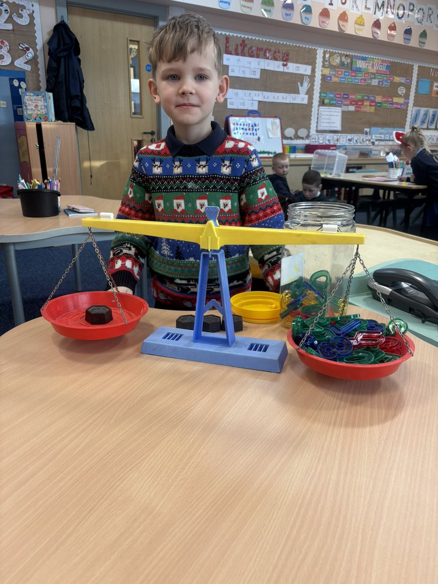 MrsKarenBonar tweet media