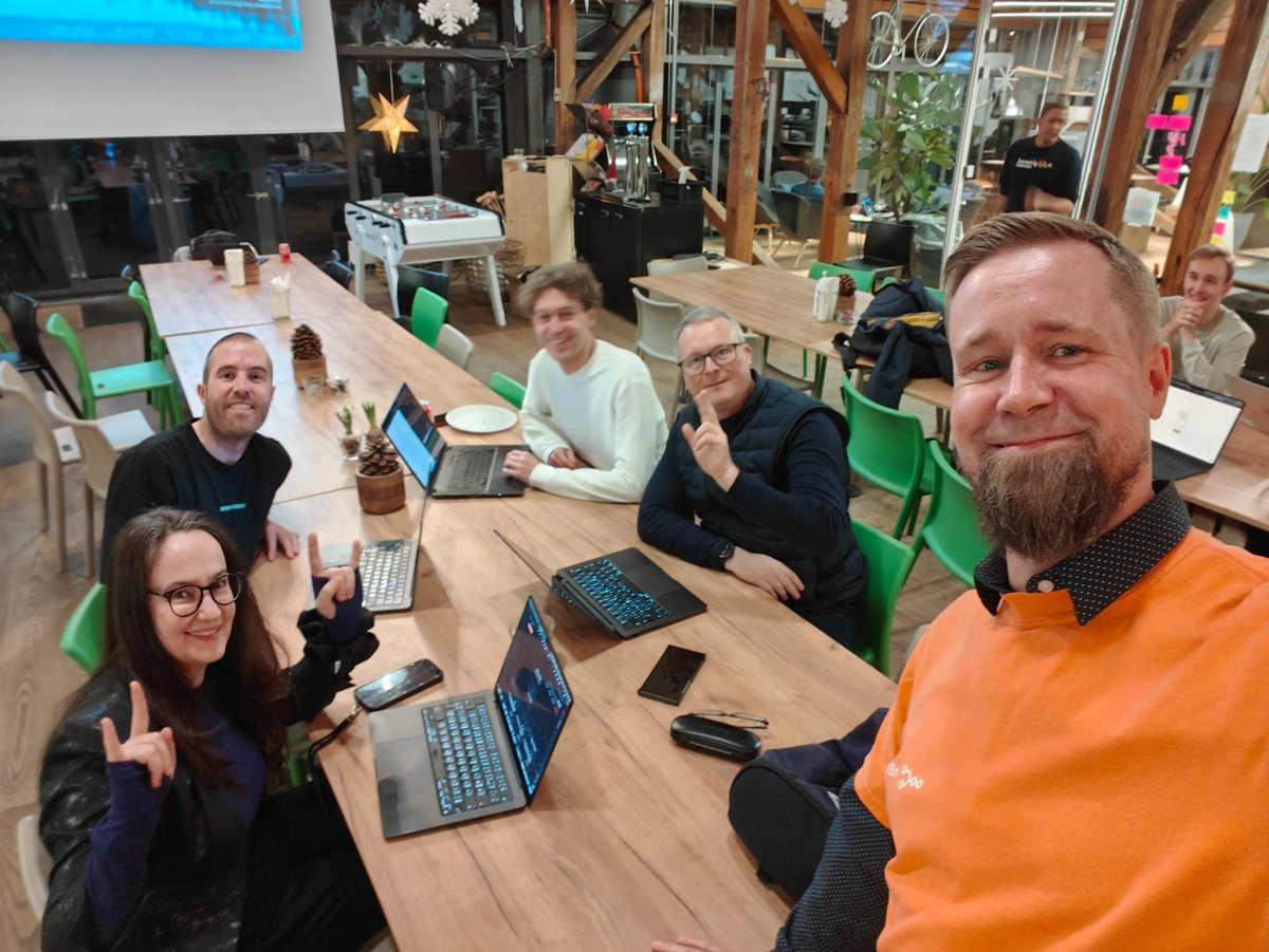 Lars Emil Christensen tweet media