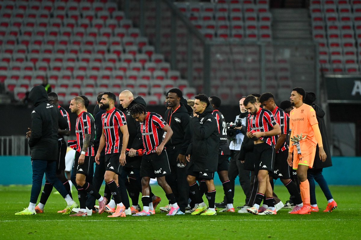 ActuFoot_'s tweet image. 🚨🚨 𝗟’𝗢𝗚𝗖 𝗡𝗜𝗖𝗘 𝗗𝗘́𝗧𝗜𝗘𝗡𝗧 𝗗𝗘́𝗦𝗢𝗥𝗠𝗔𝗜𝗦 𝗟𝗘 𝗥𝗘𝗖𝗢𝗥𝗗 𝗘𝗨𝗥𝗢𝗣𝗘́𝗘𝗡 !!!! 😱

𝟭𝟴 𝗠𝗔𝗧𝗖𝗛𝗘𝗦 𝗗𝗘 𝗦𝗨𝗜𝗧𝗘 𝗘𝗡 𝗖𝗢𝗨𝗣𝗘 𝗗’𝗘𝗨𝗥𝗢𝗣𝗘 𝗦𝗔𝗡𝗦 𝗩𝗜𝗖𝗧𝗢𝗜𝗥𝗘 !!!!! 😳

❌ 𝗗𝗘́𝗙𝗔𝗜𝗧𝗘 vs Braga (1-0) 
❌ 𝗗𝗘́𝗙𝗔𝗜𝗧𝗘 vs Porto (3-0)
❌…