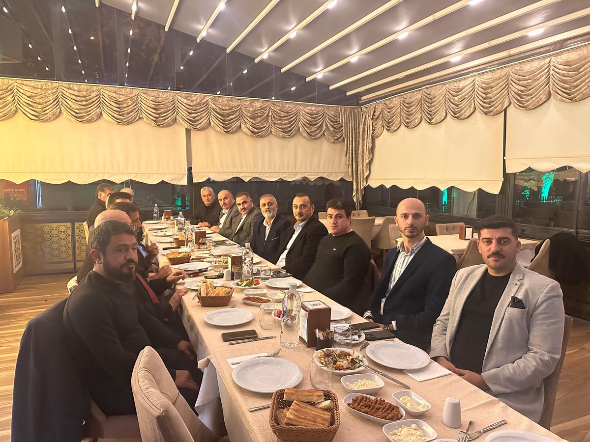 Sancaktepe İl Dernekler Platformu olarak birlikte güç kuvvet doğar sloganı ile Bayburt İl Derneğinde bir araya geldik. 

Sancaktepemiz adına elimizden geleni büyük bir aile olarak yapacağız. 
Projelerimiz Ramazan ayına hazırlık, Gazzeye vereceğimiz destek.