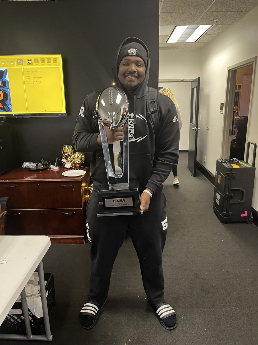 Michael (Mike ) Jones MBA🎓 tweet media